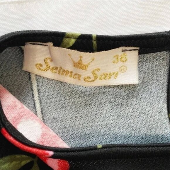 SELMA SARI BLACK RED FLORAL MAXI DRESS - 6 - Picture 5 of 8